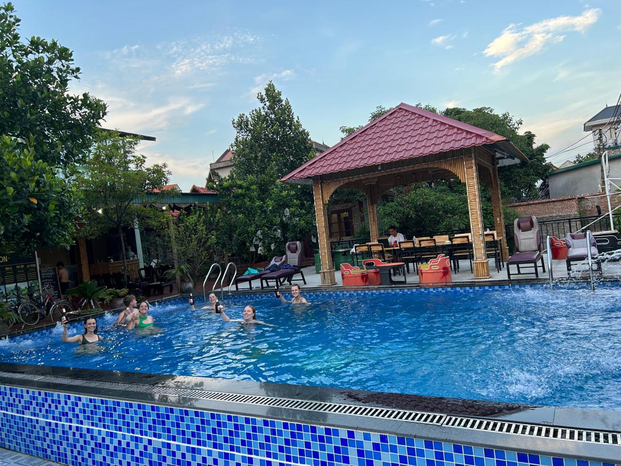 Tam Coc Cuong Hieu Homestay Нин Бин Екстериор снимка
